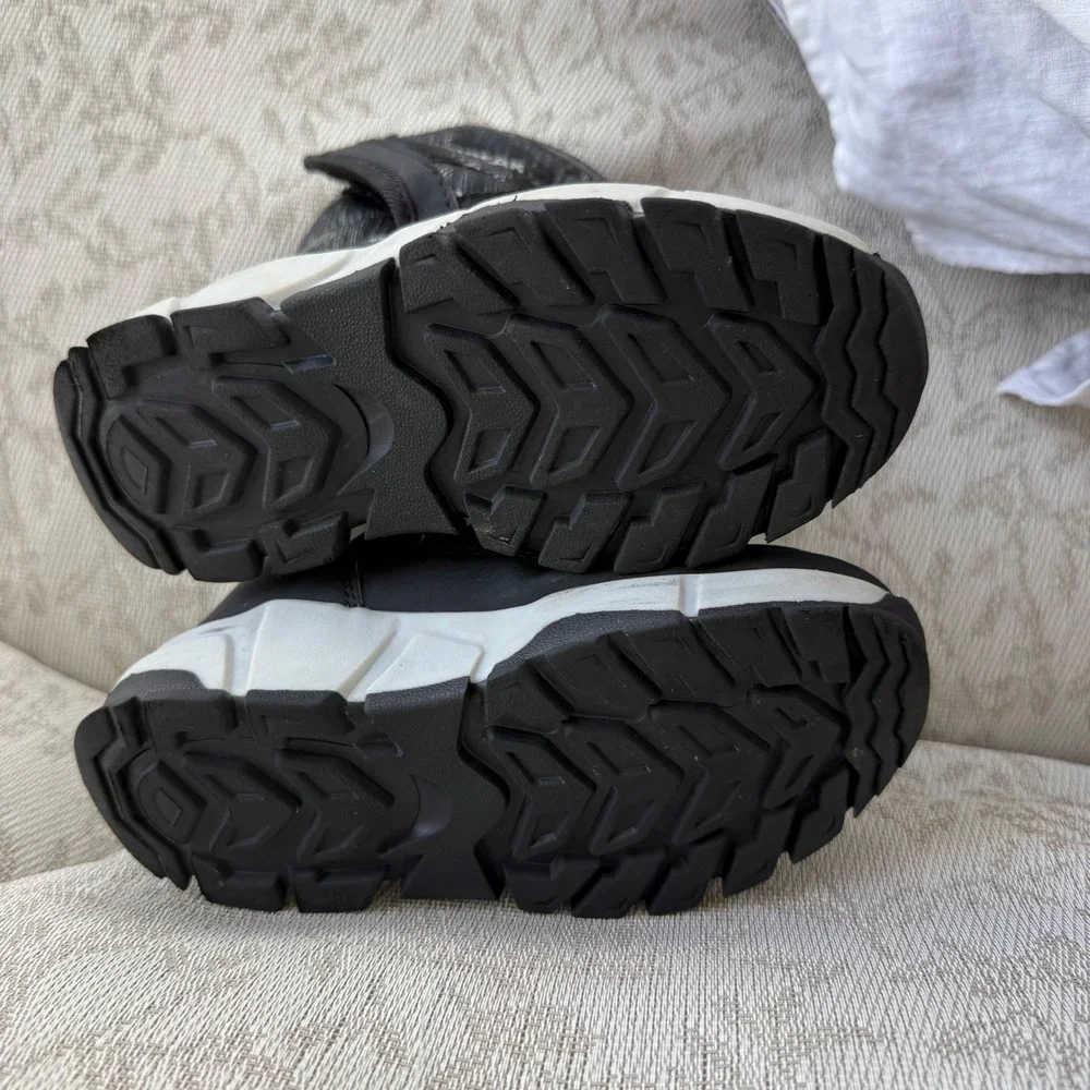 Hobibear Kids Winter Snow Boots Gray Camo Faux Fur Lined Size EU 30 US 12.5 EUC
